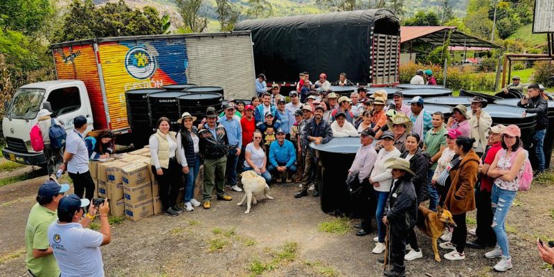Chipaque recibe atención inmediata tras emergencia por remoción en masa