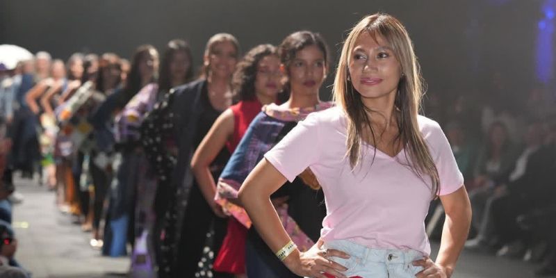Gobernador Jorge Rey destaca el talento y la economía creativa de las mujeres cundinamarquesas en la pasarela Moda con Propósito y Transformación Social