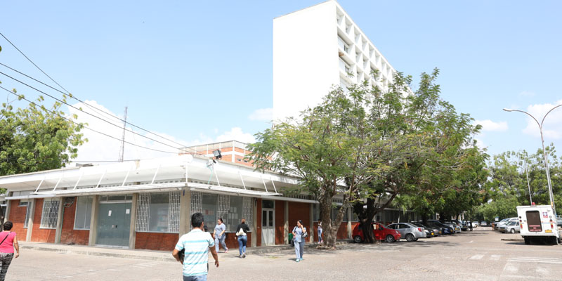 Gobernador Nicolás García impartió lineamientos en contratación a los hospitales del departamento








