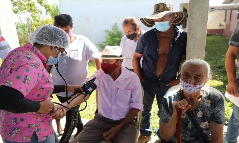 En Cundinamarca, ya son 138.127 las dosis aplicadas contra el Covid-19 a personas mayores y a personal de la salud 