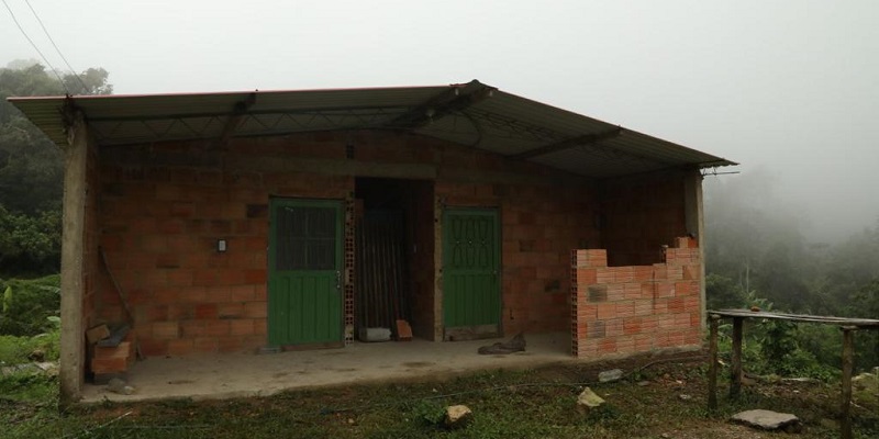 Gobernación comienza la reubicación de familias que perdieron su vivienda en Viotá










