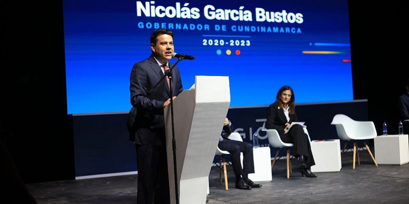 “Regiotram el primer tren eléctrico del país”, Nicolás García Bustos






