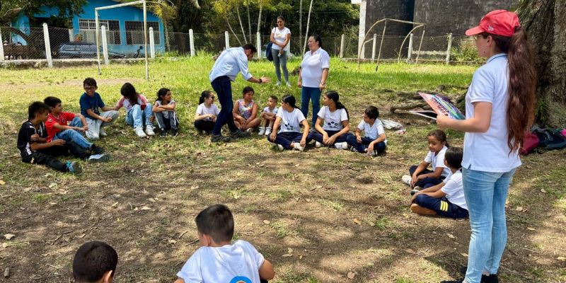Más de 1.100 niños y niñas de Cundinamarca se graduaron como guardianes ambientales