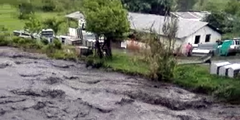 Alerta Roja en el municipio de Fómeque por incremento del caudal del río Negro
























